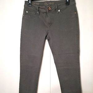 DL 1961/ Size 29/ Greyish green